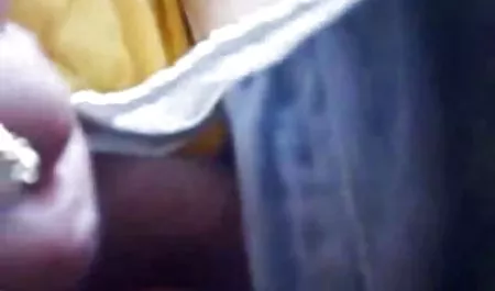 에서 흔들고 귀여운 창녀를 얻 얼굴 성숙한 포르노 동영상