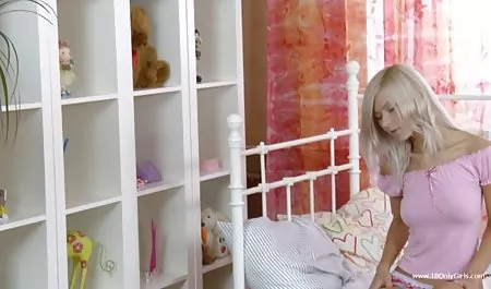 는 부정 행위를 아내가 큰 가슴 포르노 우크라이나 성숙한 여자